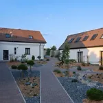 Glamping Pospolu Mokrovraty