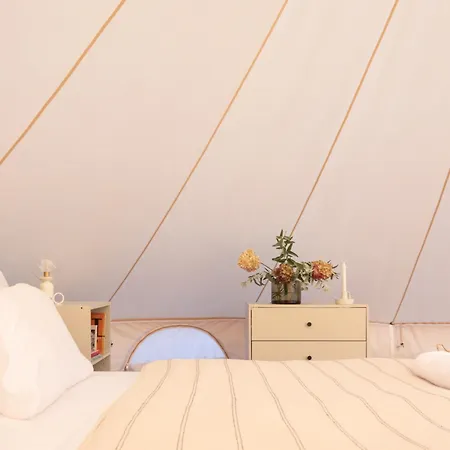 Luxury tent Glamping Pospolu